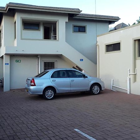 12 On Beach Guest House Saldanha Bay Екстериор снимка