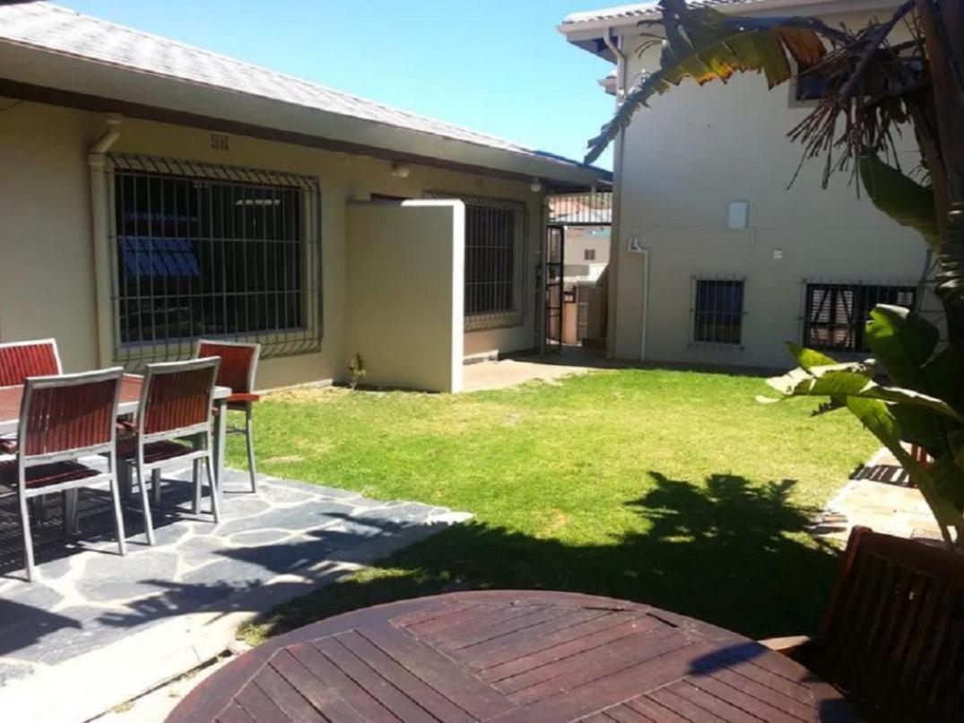 12 On Beach Guest House Saldanha Bay Екстериор снимка