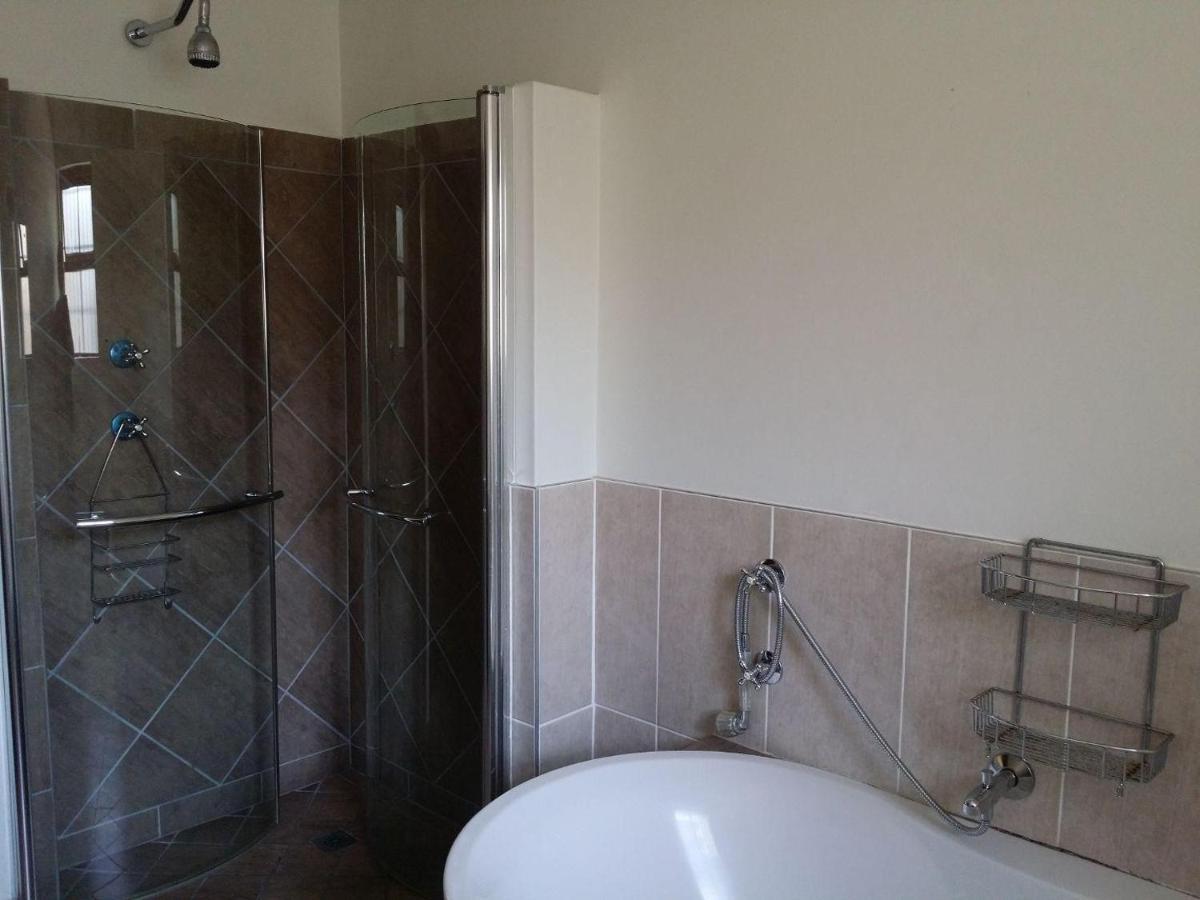 12 On Beach Guest House Saldanha Bay Екстериор снимка