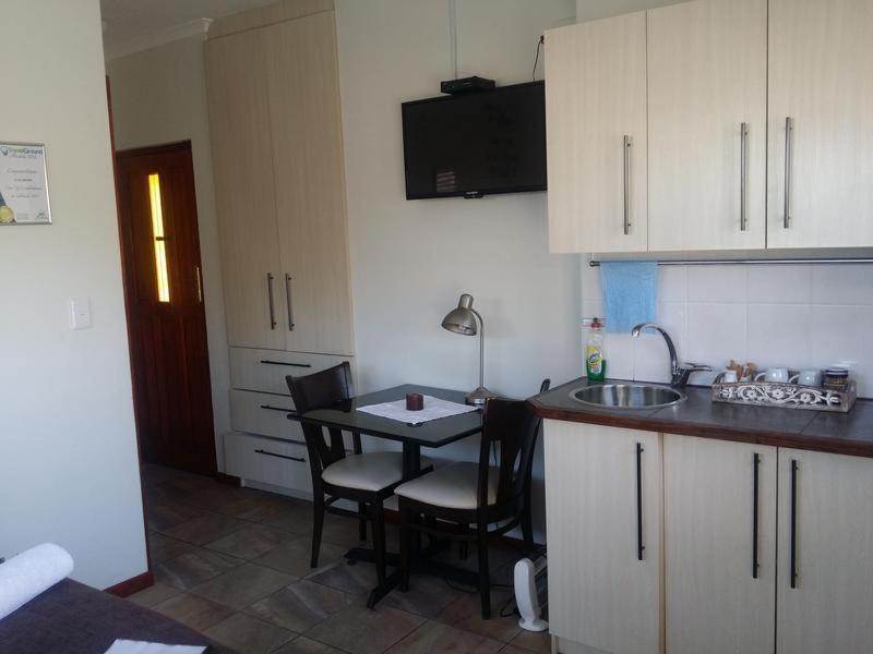 12 On Beach Guest House Saldanha Bay Екстериор снимка
