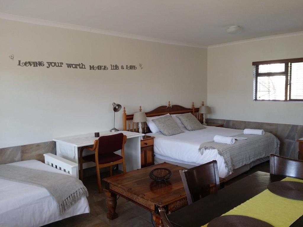 12 On Beach Guest House Saldanha Bay Екстериор снимка