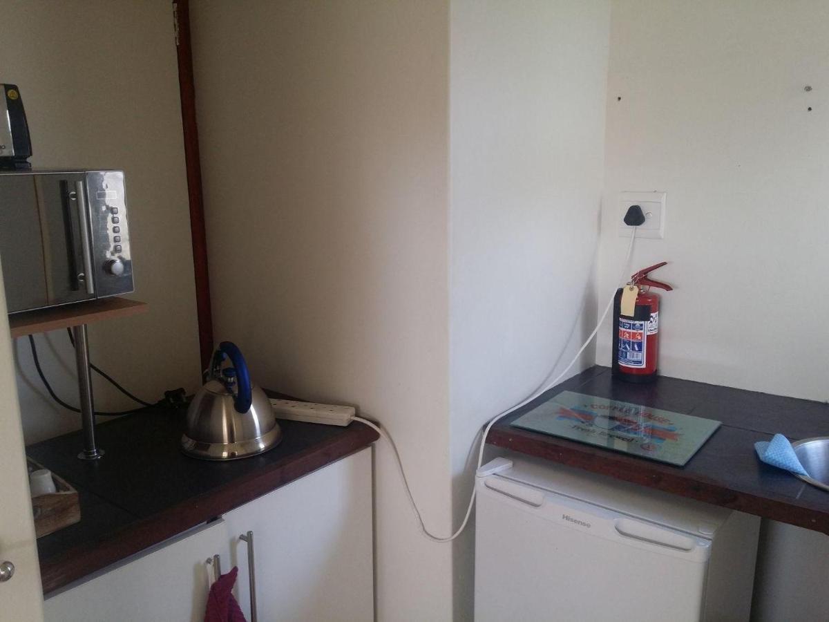 12 On Beach Guest House Saldanha Bay Екстериор снимка