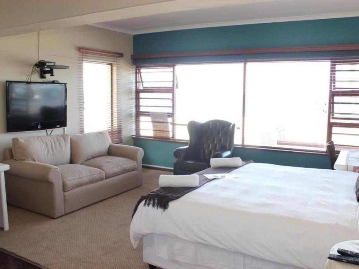 12 On Beach Guest House Saldanha Bay Екстериор снимка